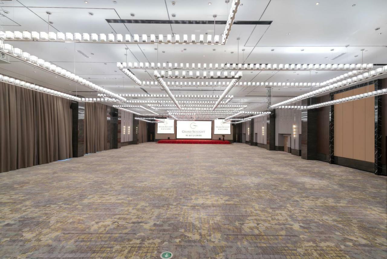 Grand Skylight International Hotel Haoyue Shenzhen Baoan Int'L Exhibition Center Buitenkant foto