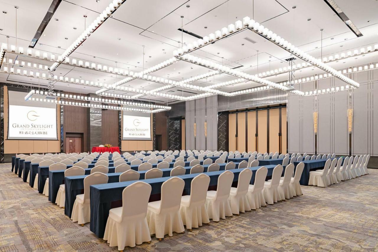Grand Skylight International Hotel Haoyue Shenzhen Baoan Int'L Exhibition Center Buitenkant foto