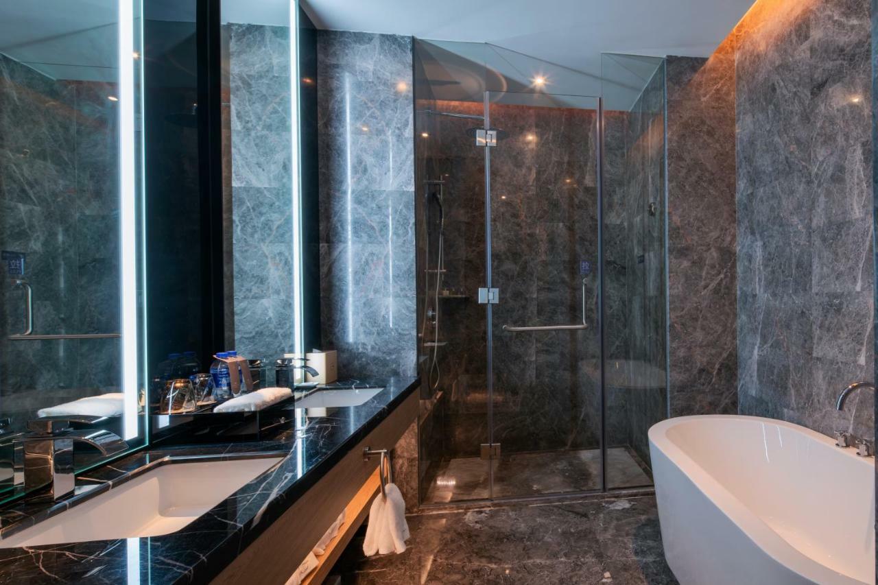 Grand Skylight International Hotel Haoyue Shenzhen Baoan Int'L Exhibition Center Buitenkant foto